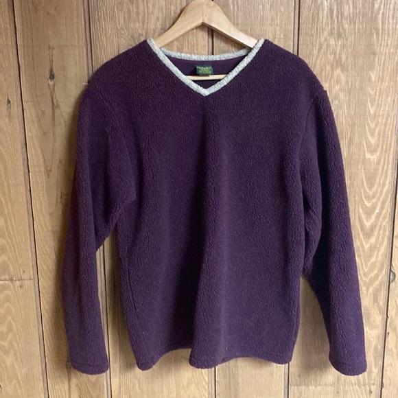 Cabela's Sweaters - CABELA’S fleece‎ V neck sweater perfect for fall activities women’s size L